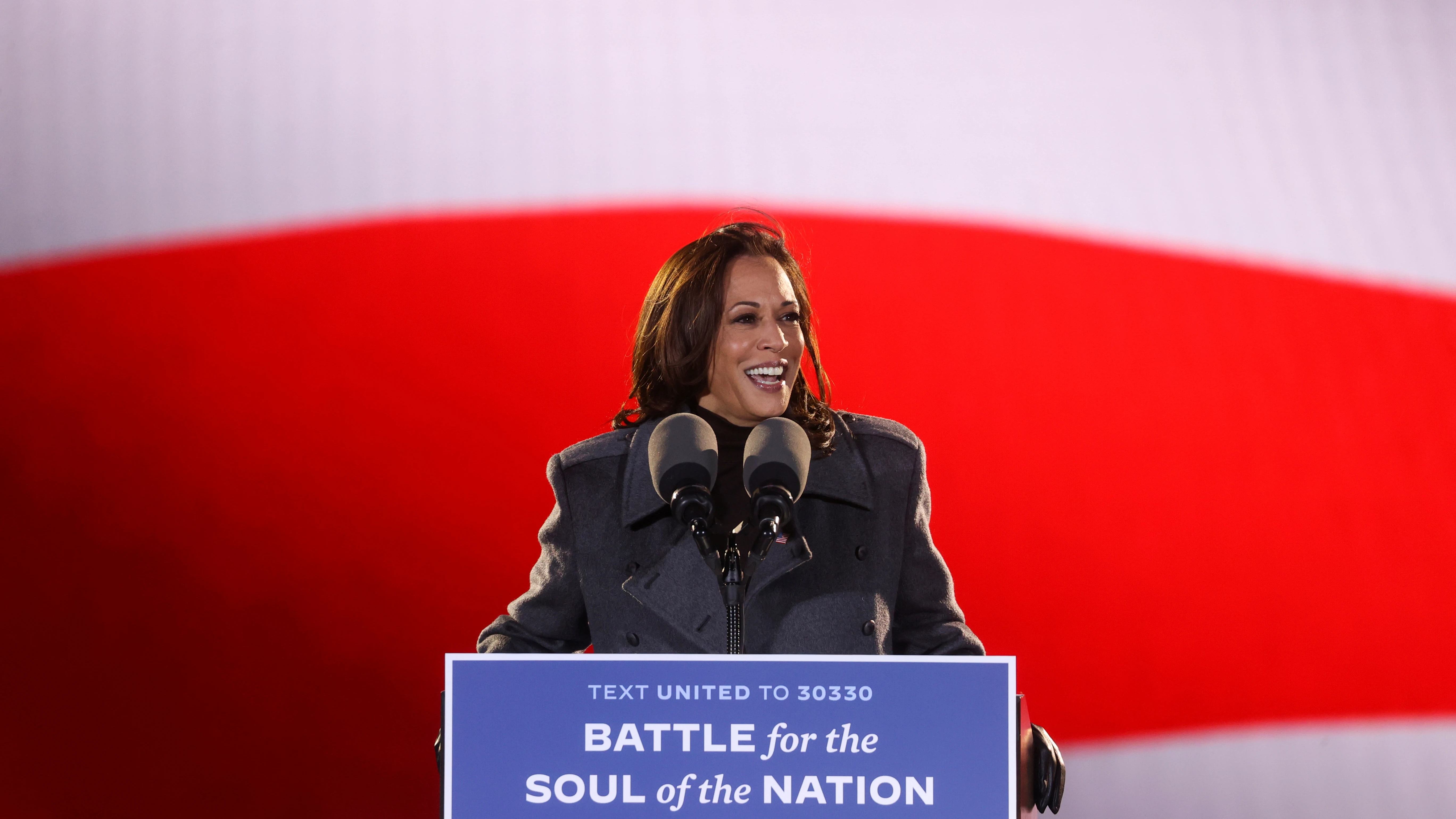 Kamala Harris da un discurso en Philadelphia (Pennsylvania)