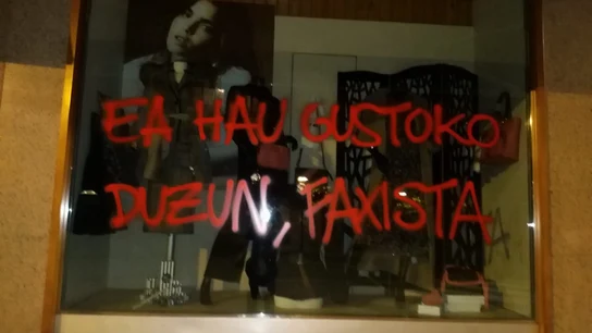 Imagen del ataque a la tienda de la madre de Abascal Imagen del ataque a la tienda de la madre de Abascal