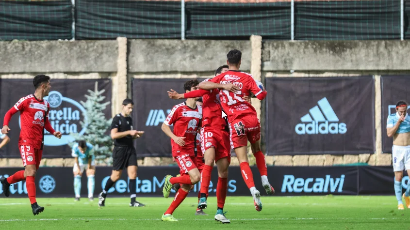 Imagen del partido entre el Unionistas y el Celta B