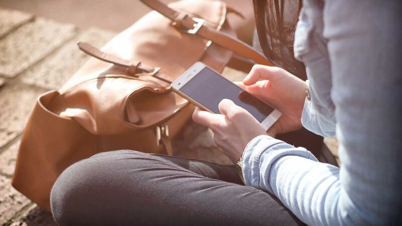 Google publica una app que permite bloquear a distancia móviles por falta de pago