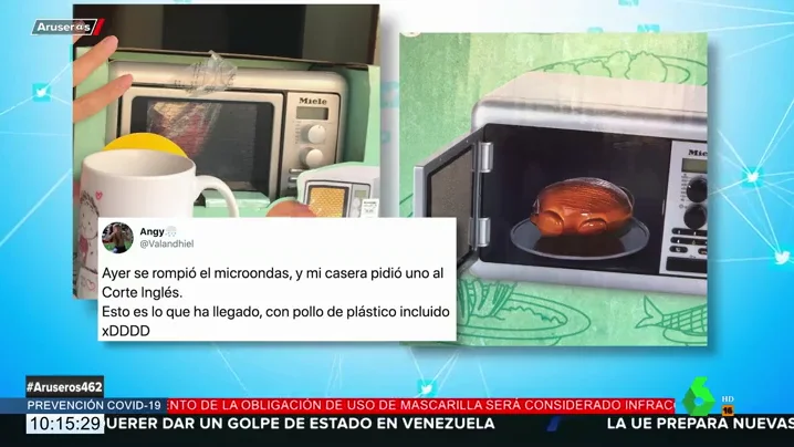 Piden un microondas a su casera y esta les sorprende con uno de juguete con un pollo de plástico incluido