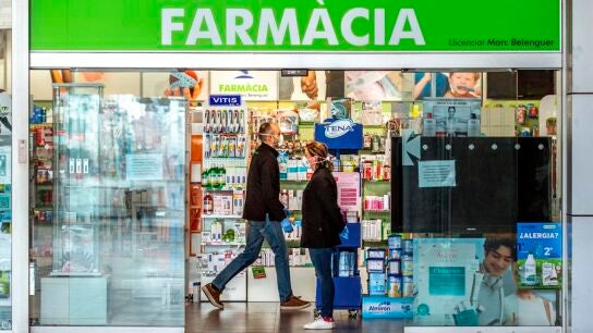 Un ladr&oacute;n se arrepiente y devuelve los 7.500 euros que hab&iacute;a robado en una farmacia: "He hecho una tonter&iacute;a"
