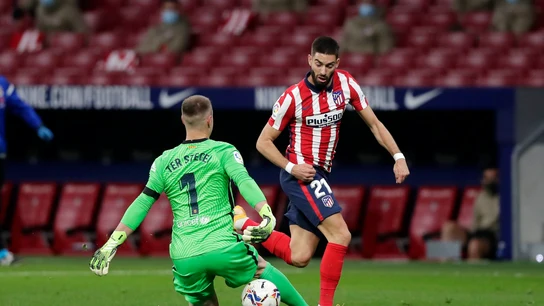 Carrasco bate a Ter Stegen Carrasco bate a Ter Stegen