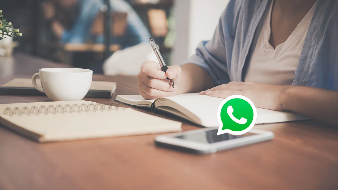 Un móvil con WhatsApp