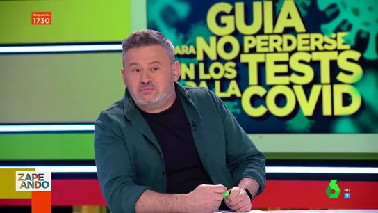 El chiste de Miki Nadal sobre lo que es la democracia que provoca las carcajadas de Dani Mateo El chiste de Miki Nadal sobre lo que es la democracia que provoca las carcajadas de Dani Mateo