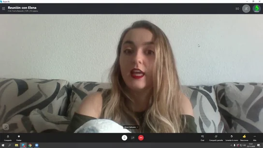 Elena Cañizares denuncia la actitud de sus compañeras de piso tras dar positivo en COVID: "Que te cuiden tus padres" Elena Cañizares denuncia la actitud de sus compañeras de piso tras dar positivo en COVID: "Que te cuiden tus padres"