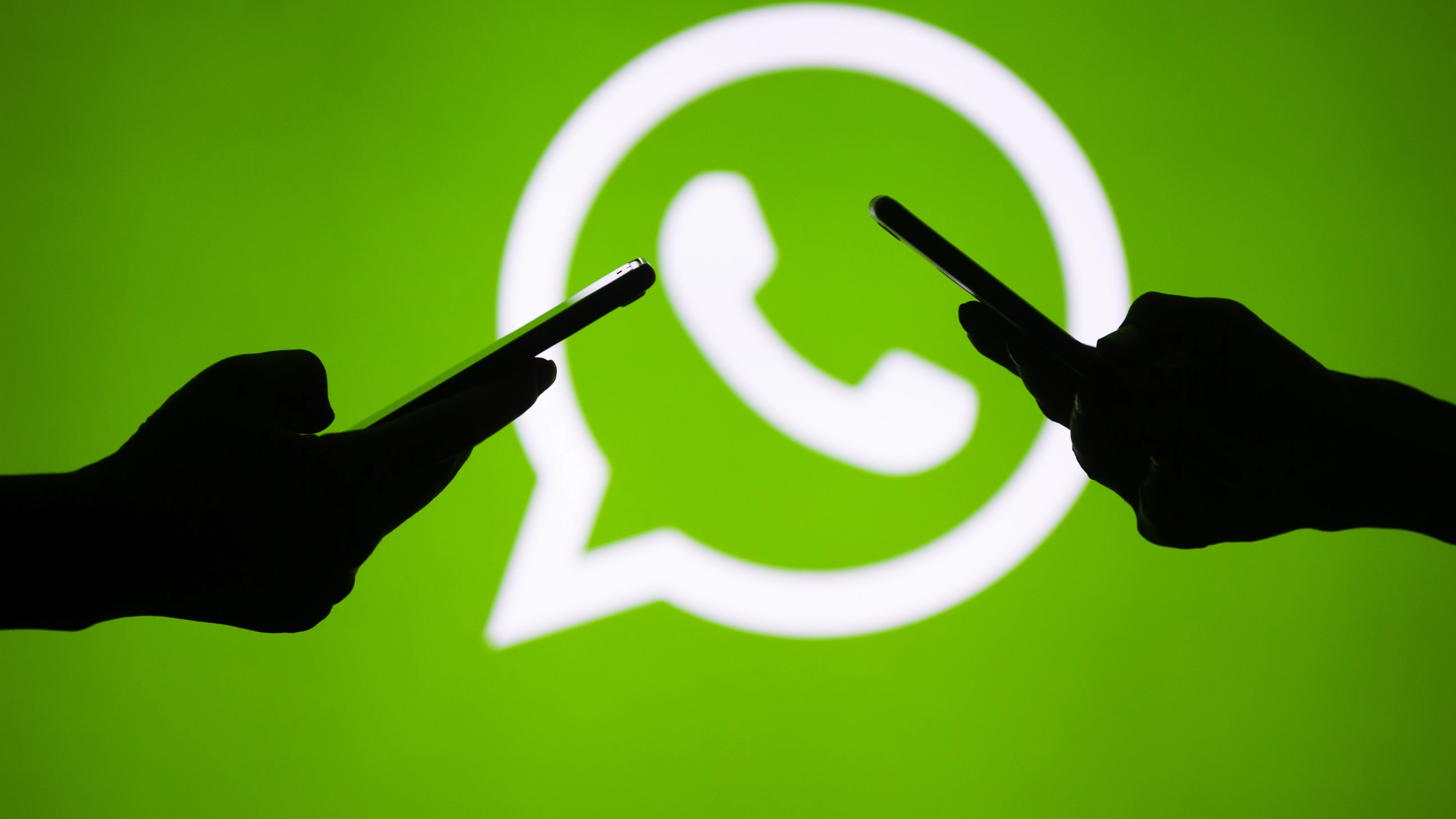 ¿Harto de los mensajes de audio? WhatsApp prepara una función para convertirlos en texto