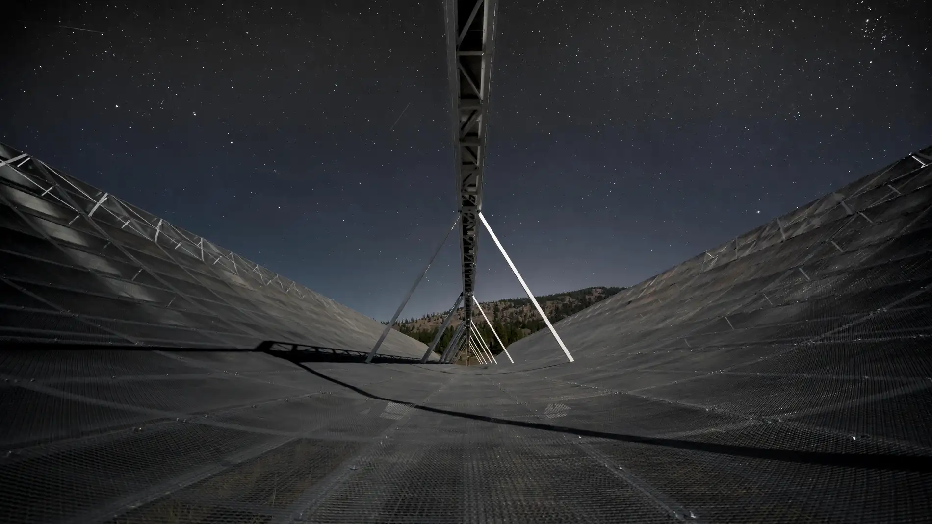 Detectada una esquiva rafaga rapida de radio en nuestra propia galaxia