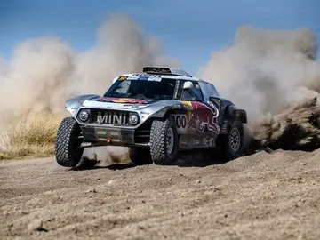 Carlos Sainz defenderá su victoria Carlos Sainz defenderá su victoria