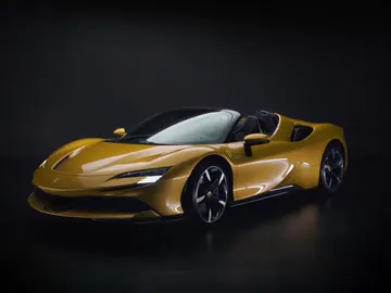 El SF90 Stradale Spider cuenta con 1000 caballos El SF90 Stradale Spider cuenta con 1000 caballos