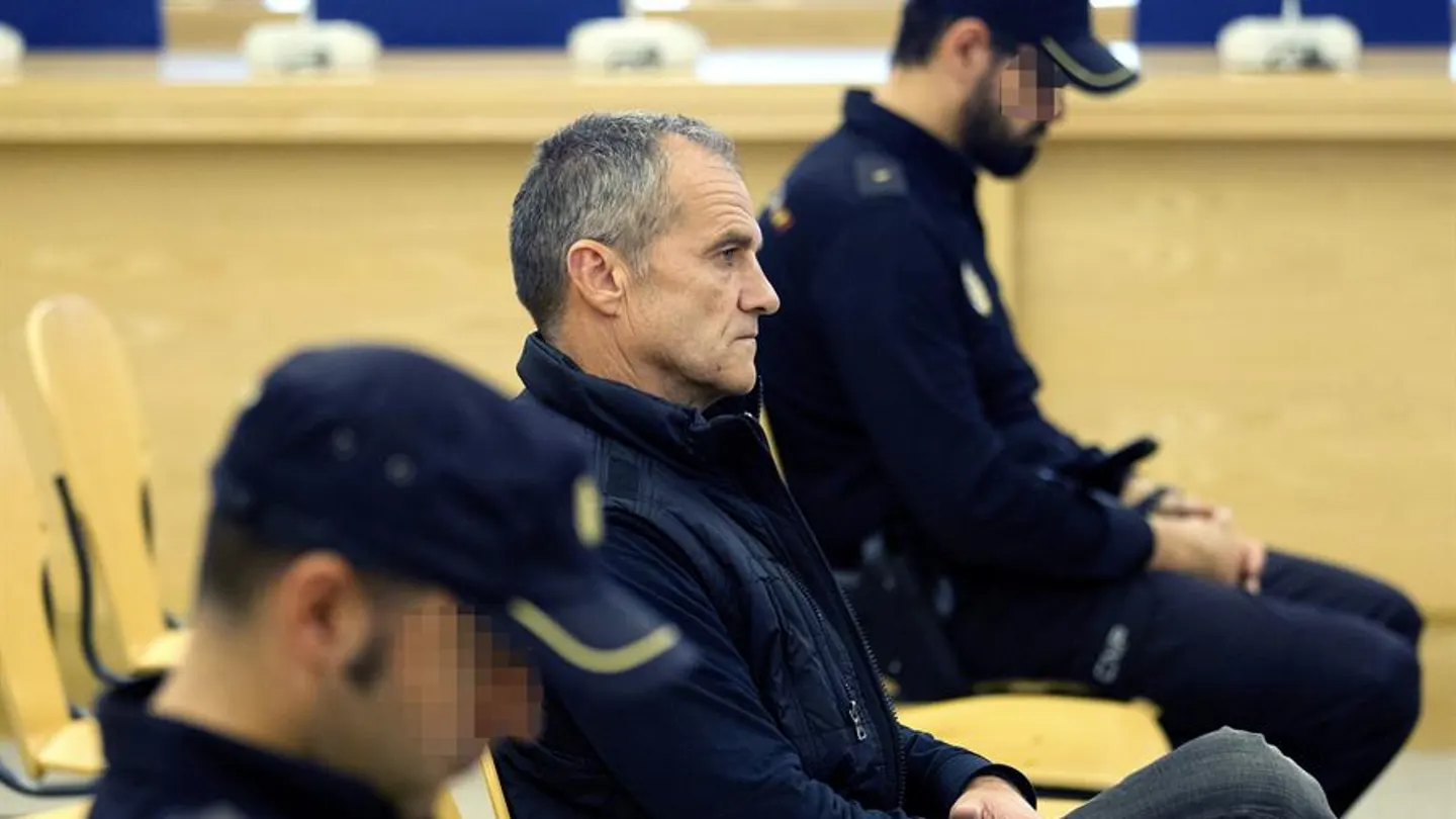 El exdirigente de ETA José Javier Arizkuren Ruiz, 'Kantauri', durante un juicio. El exdirigente de ETA José Javier Arizkuren Ruiz, 'Kantauri', durante un juicio.