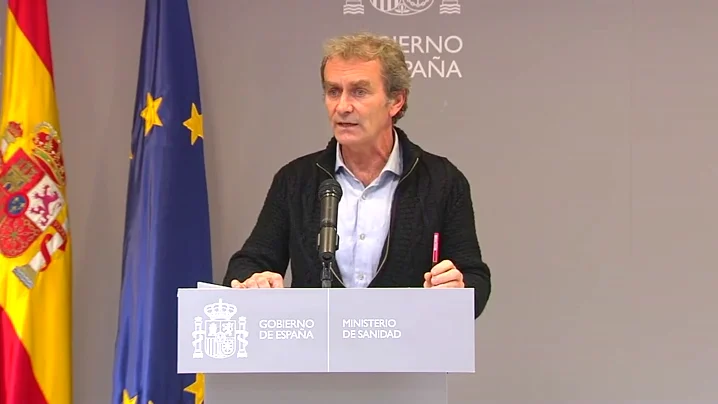 Fernando Simón: "Yo voy a celebrar Navidad. Es cuestión de hacerlo bien" Fernando Simón: "Yo voy a celebrar Navidad. Es cuestión de hacerlo bien"