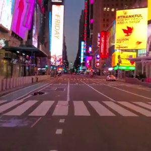 REEMPLAZO Las impactantes imágenes de Nueva York desierta en pleno Black Friday por la pandemia REEMPLAZO Las impactantes imágenes de Nueva York desierta en pleno Black Friday por la pandemia
