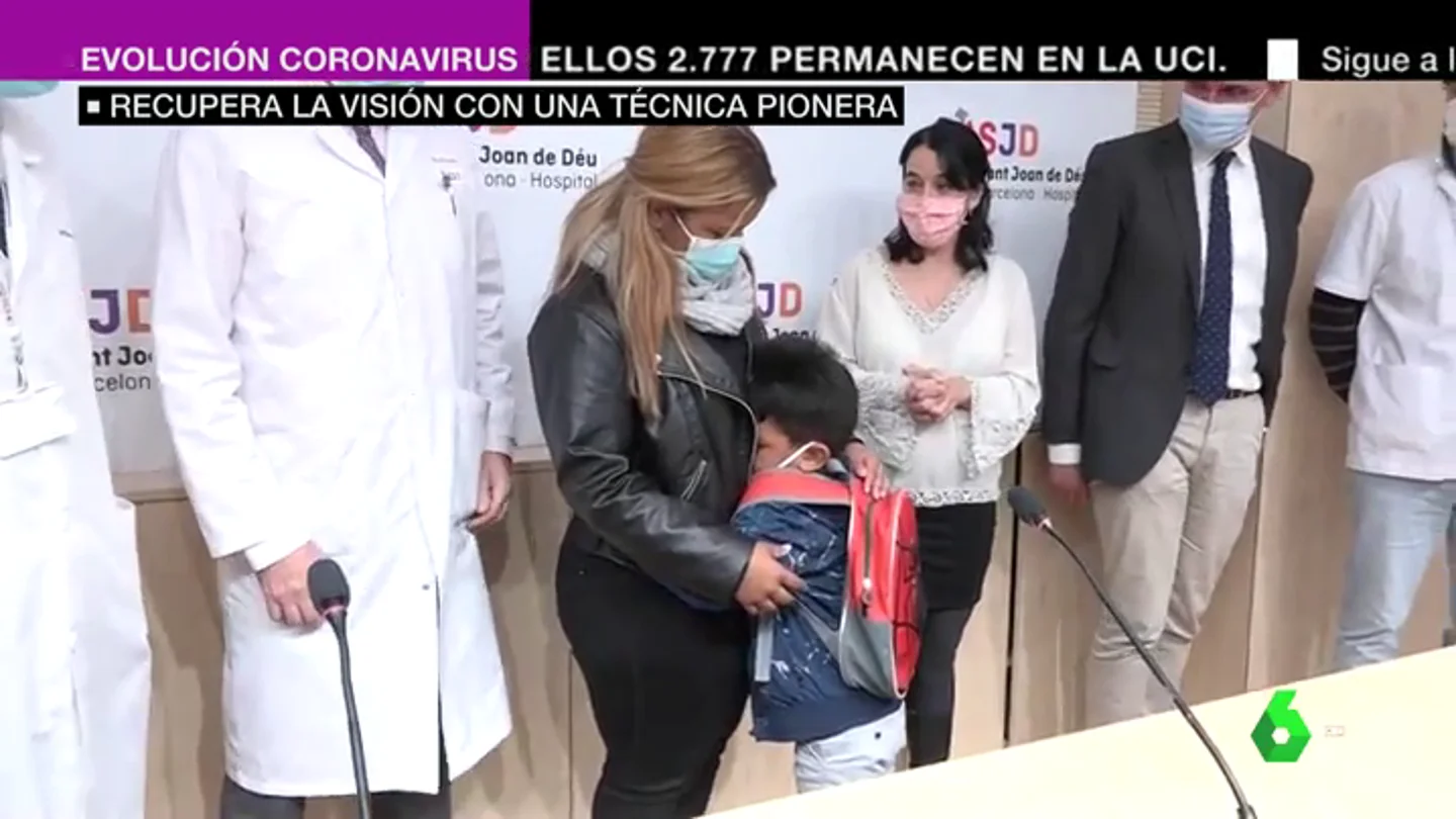 El San Joan de Deu salva la visión de un ojo de un niño gracias a una técnica pionera en el mundo El San Joan de Deu salva la visión de un ojo de un niño gracias a una técnica pionera en el mundo