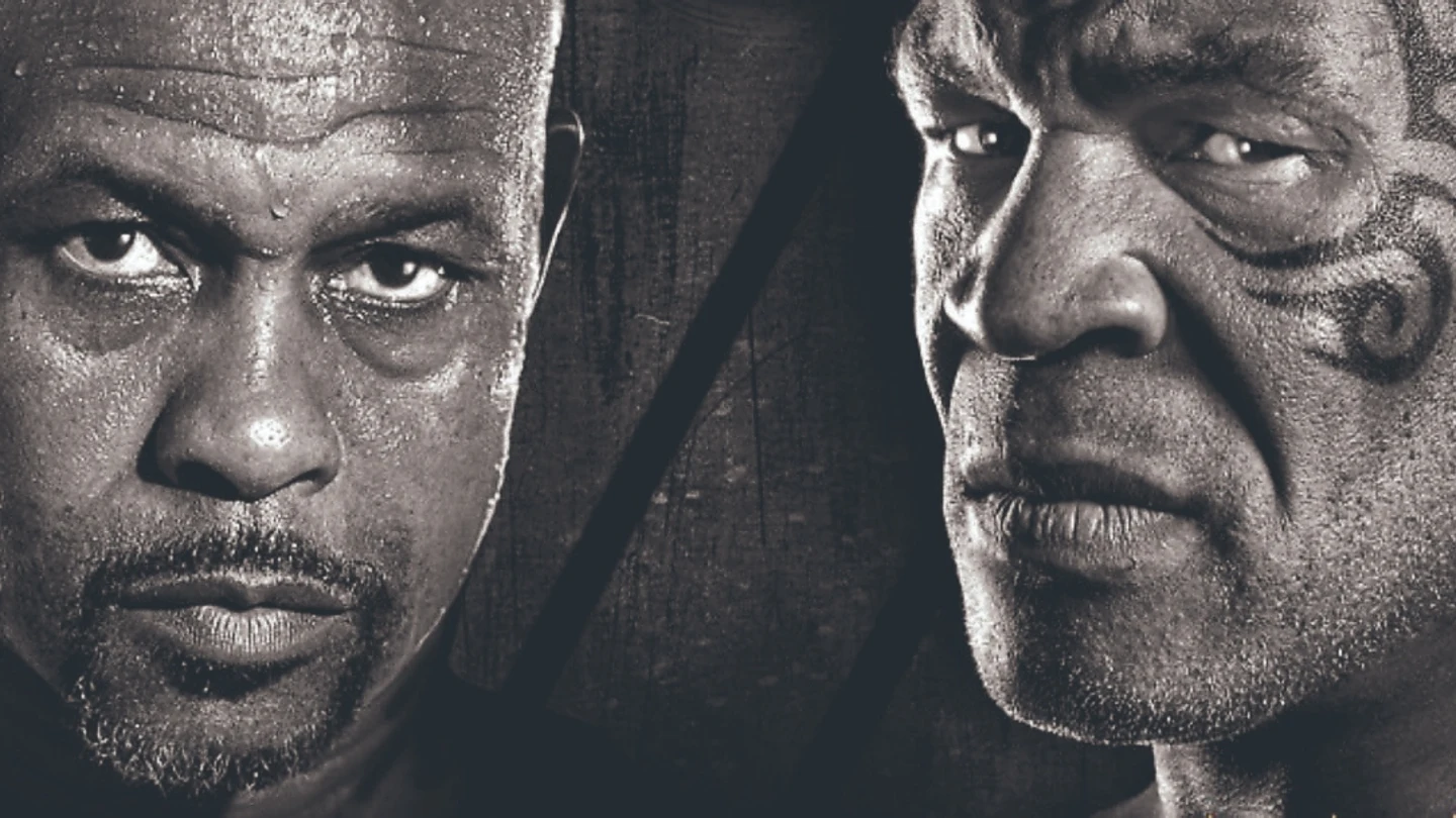 Cartel de la pelea entre Roy Jones Jr. y Mike Tyson Cartel de la pelea entre Roy Jones Jr. y Mike Tyson