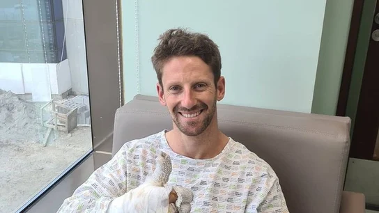El mensaje de Romain Grosjean desde el hospital tras su terrorífico accidente el GP de Baréin El mensaje de Romain Grosjean desde el hospital tras su terrorífico accidente el GP de Baréin