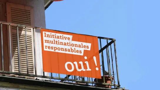 Cartel a favor del 'sí' en el referéndum Cartel a favor del 'sí' en el referéndum