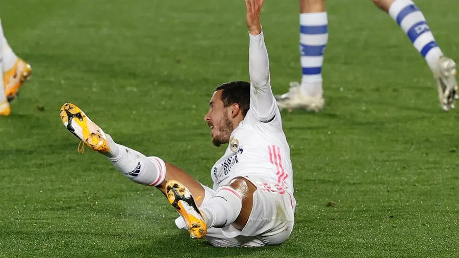 El delantero del Real Madrid Eden Hazard durante el partido de Liga en Primera División ante el Alavés, que disputaron en el estadio Alfredo Di Stéfano de Madrid