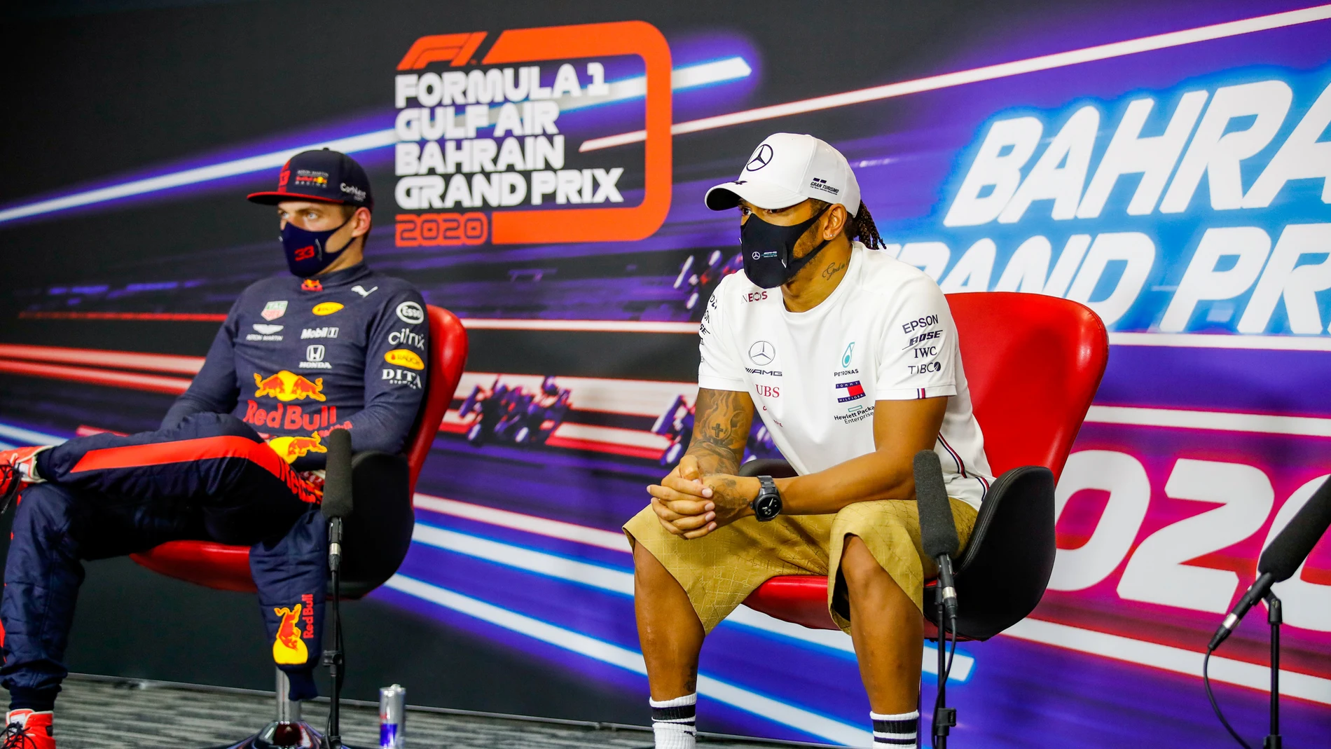 Max Verstappen y Lewis Hamilton en la rueda de prensa del GP de Baréin
