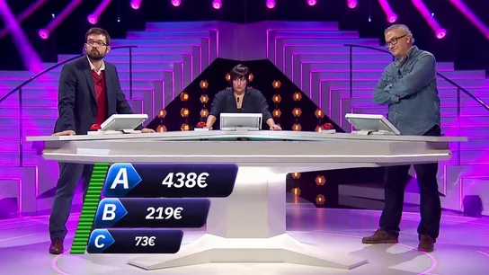 El injusto reparto final de Divididos que termina con una lección de honradez y los abucheos del público El injusto reparto final de Divididos que termina con una lección de honradez y los abucheos del público