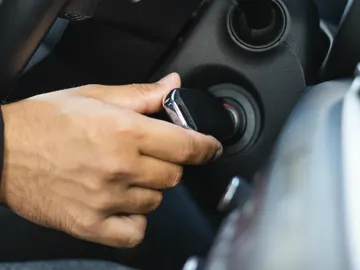 Arrancar el coche Arrancar el coche