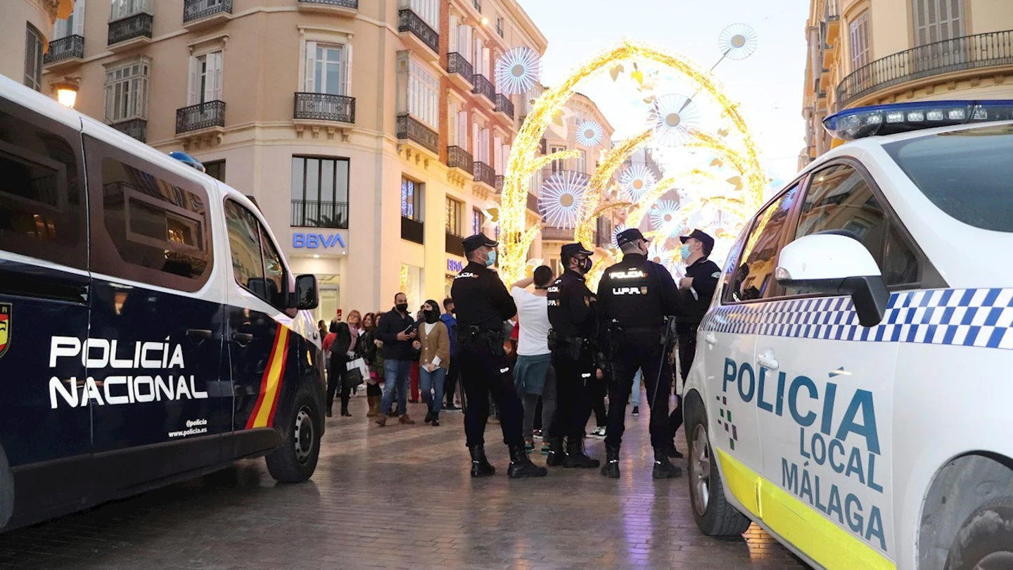 Nuevas medidas para la Navidad en España: restricciones y horario de toque de queda por comunidad autónoma Nuevas medidas para la Navidad en España: restricciones y horario de toque de queda por comunidad autónoma