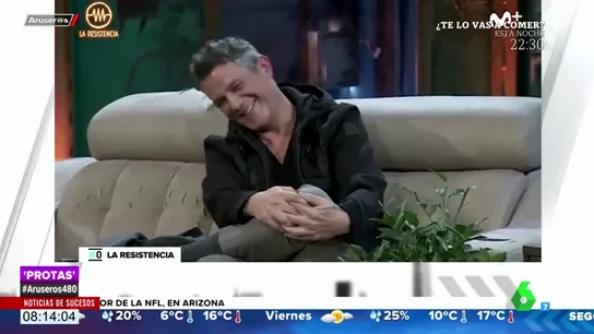 ¿Pone Alejandro Sanz sus canciones para mantener relaciones sexuales? Así ha respondido el cantante a David Broncano en 'La Resistencia' ¿Pone Alejandro Sanz sus canciones para mantener relaciones sexuales? Así ha respondido el cantante a David Broncano en 'La Resistencia'