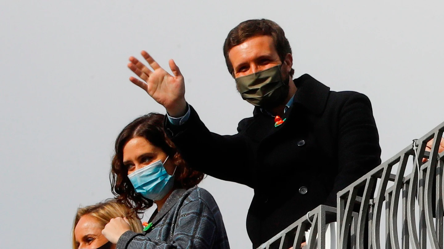 Isabel Díaz Ayuso y Pablo Casado Isabel Díaz Ayuso y Pablo Casado, en la manifestación contra la 'Ley Celaá'