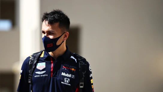 Alexander Albon, con Red Bull Alexander Albon, con Red Bull