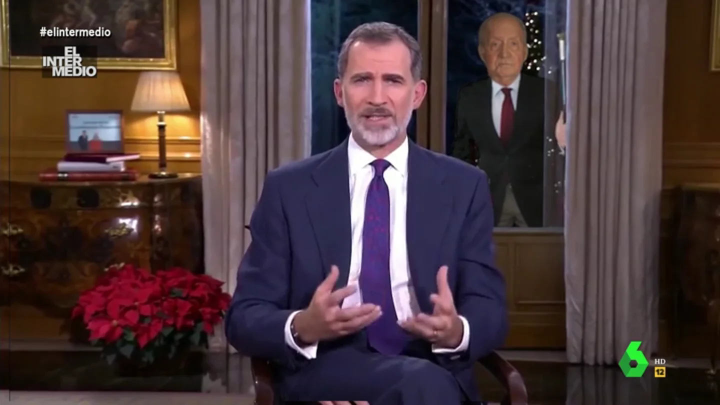 Vídeo Manipulado - El rey emérito se cuela en el discurso de Nochebuena de Felipe VI Vídeo Manipulado - El rey emérito se cuela en el discurso de Nochebuena de Felipe VI