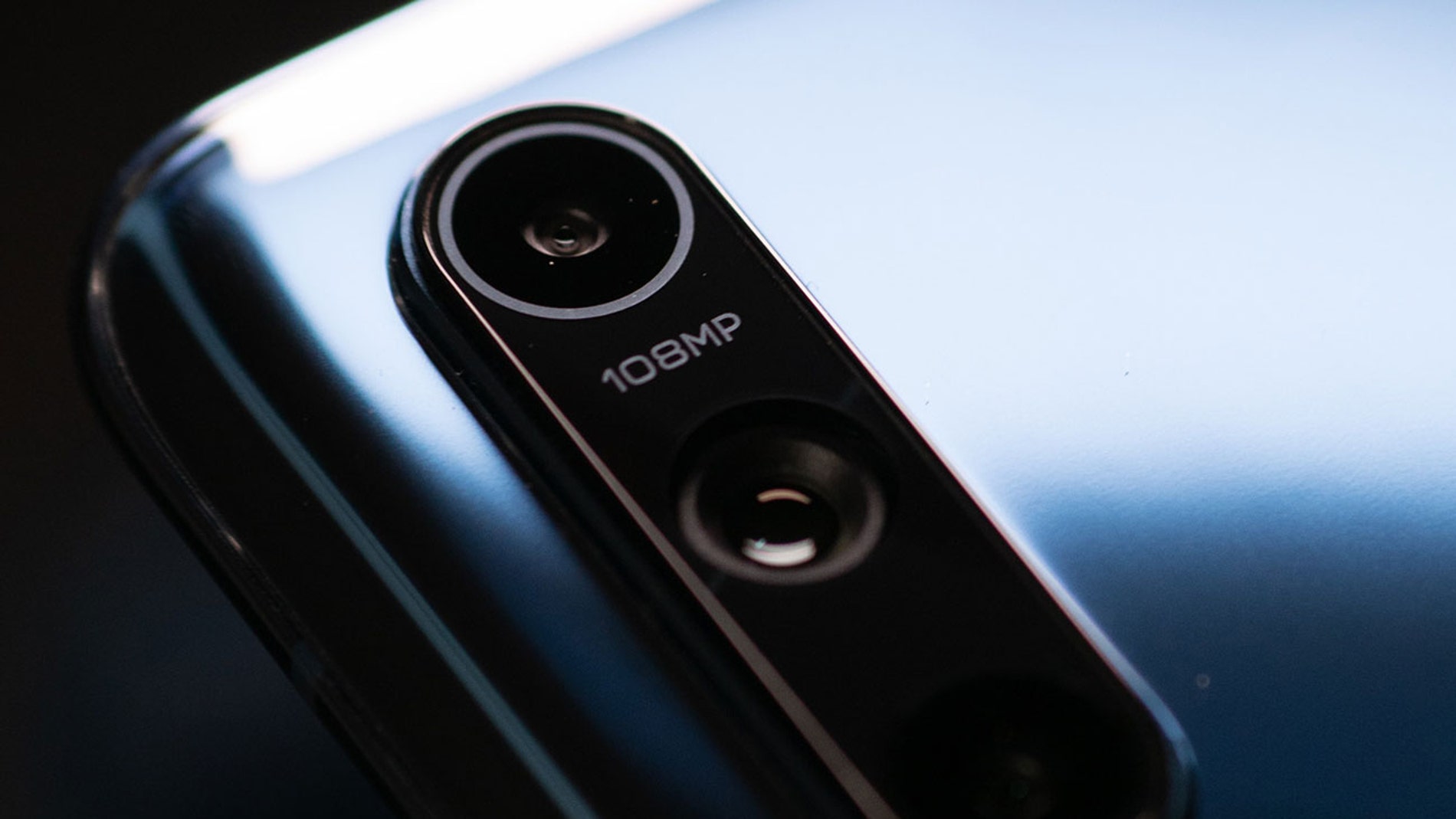 Móvil con cámara de 108 megapíxeles