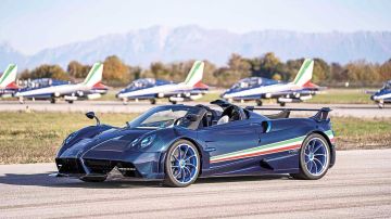 Pagani Huayra Tricolore