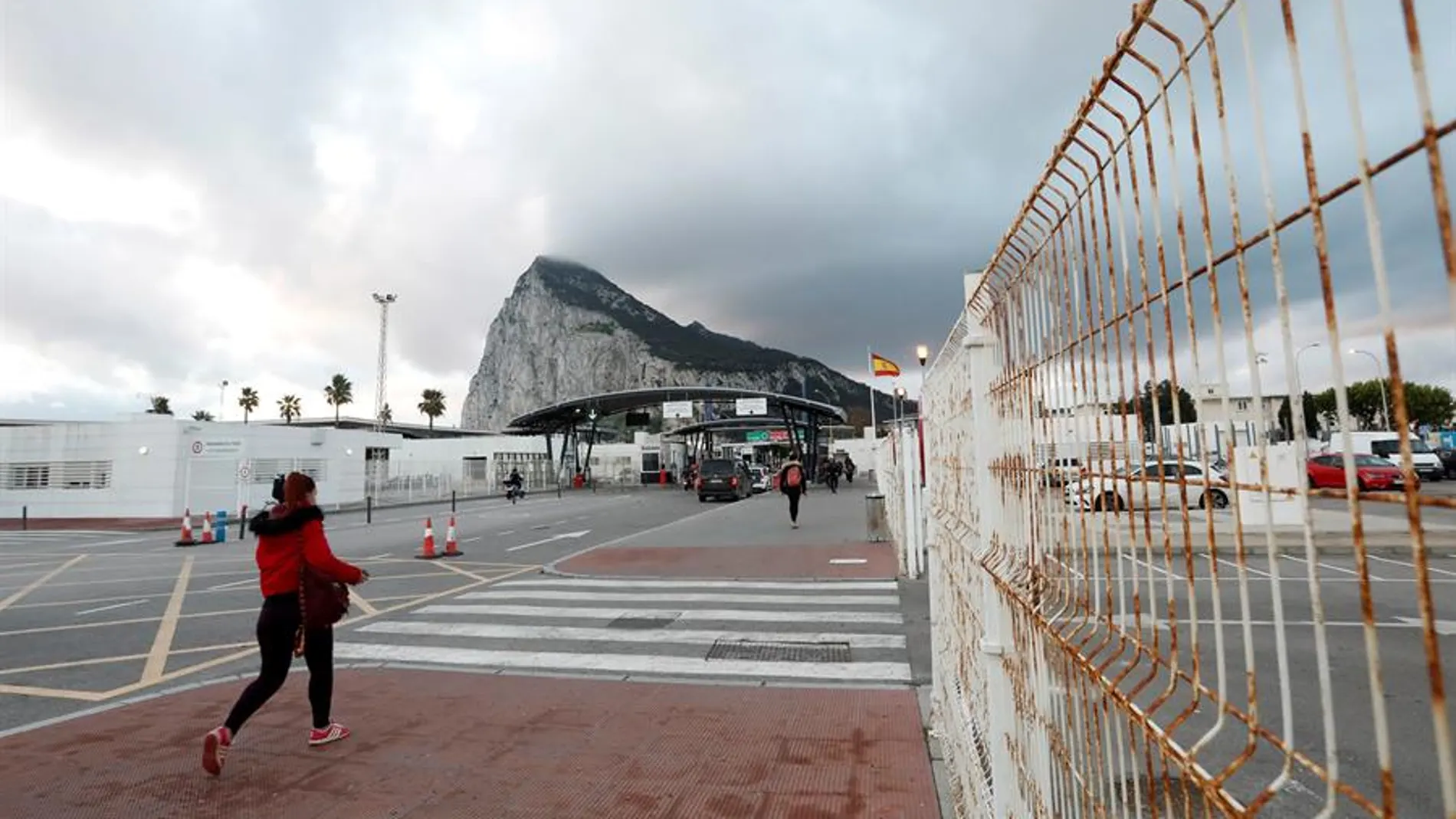 Frontera entre la Línea de la Concepción y Gibraltar