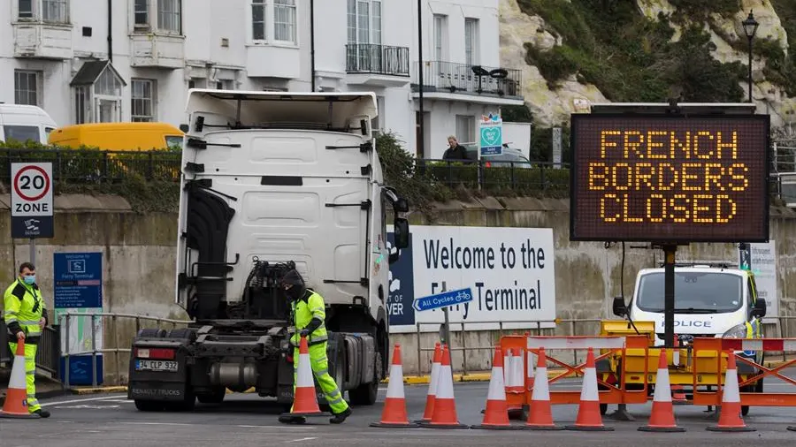 Cierre de fronteras entre Francia y Reino Unido por la nueva cepa de coronavirus