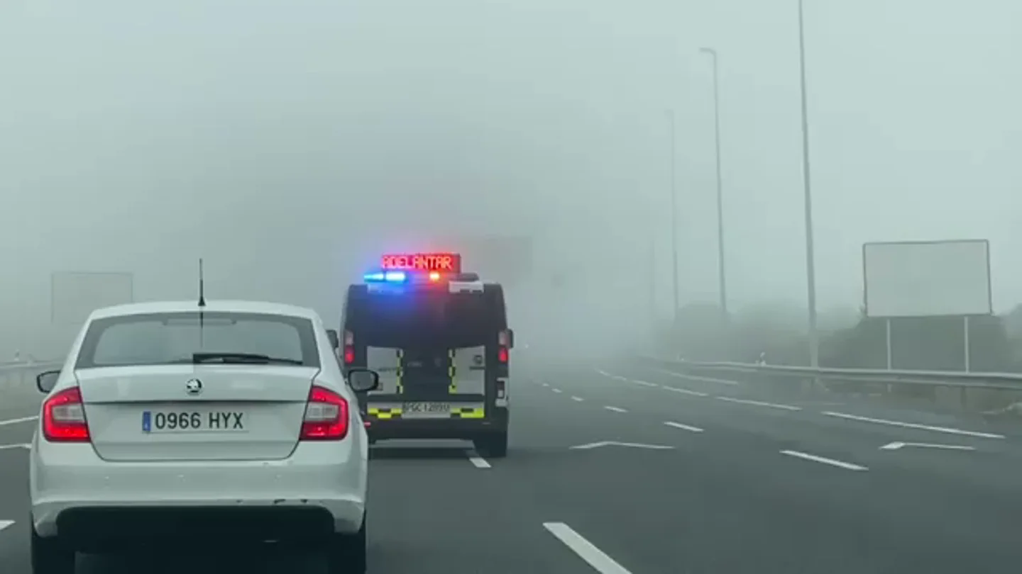 Interior despliega 7.000 agentes de Policía Nacional y Guardia Civil en Madrid para evitar los desplazamientos no justificados Interior despliega 7.000 agentes de Policía Nacional y Guardia Civil en Madrid para evitar los desplazamientos no justificados