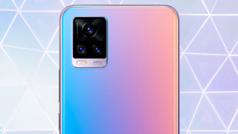 El nuevo Vivo V20 2021 presume de una de las mejores cámaras para selfies
