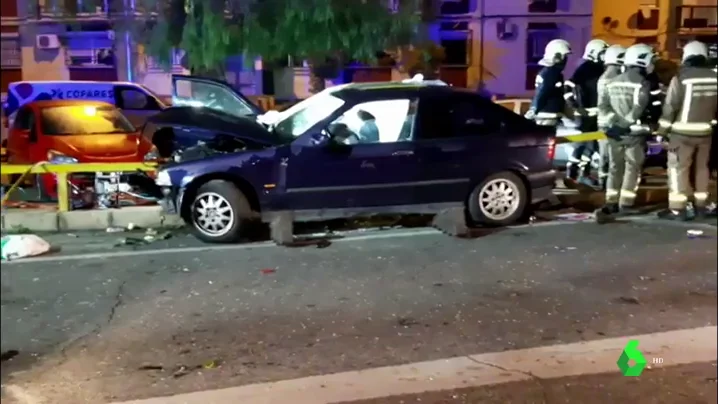 Brutal accidente en Sevilla: viajaban seis personas en el coche y el conductor triplicaba la tasa de alcohol