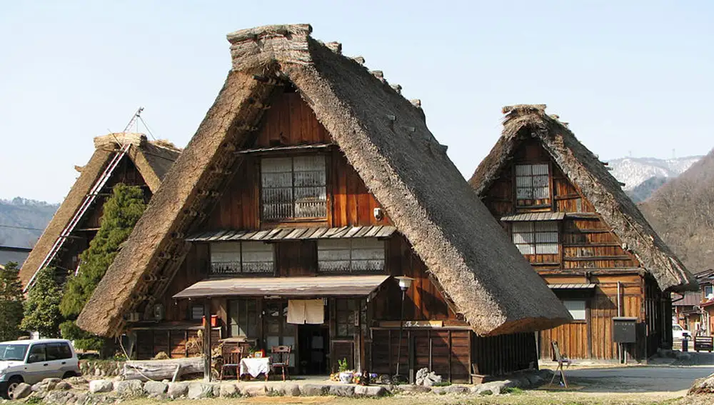 Casa japonesa gassho-zukuri