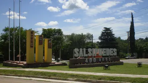 Salsipuedes Salsipuedes