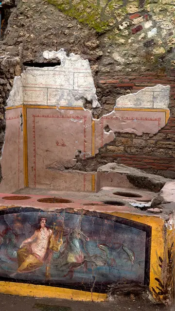 Imagen de los restos del primer local de 'comida rápida' intacto romano, en Pompeya Imagen de los restos del primer local de 'comida rápida' intacto romano, en Pompeya