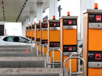 El Gabinete: ¿Cuál es el sistema de pago más adecuado para mantener las autopistas? El Gabinete: ¿Cuál es el sistema de pago más adecuado para mantener las autopistas?