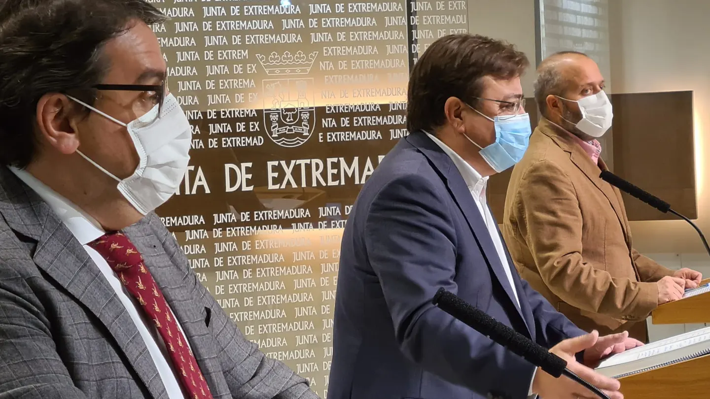 Comparecencia de la Junta de Extremadura para anunciar nuevas medidas restrictivas Comparecencia de la Junta de Extremadura para anunciar nuevas medidas restrictivas