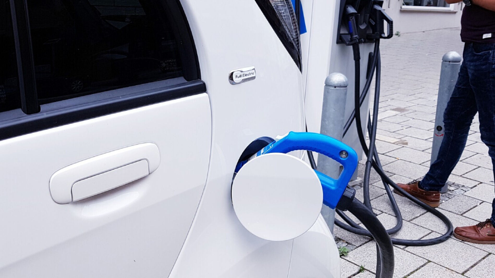 Coche el&eacute;ctrico