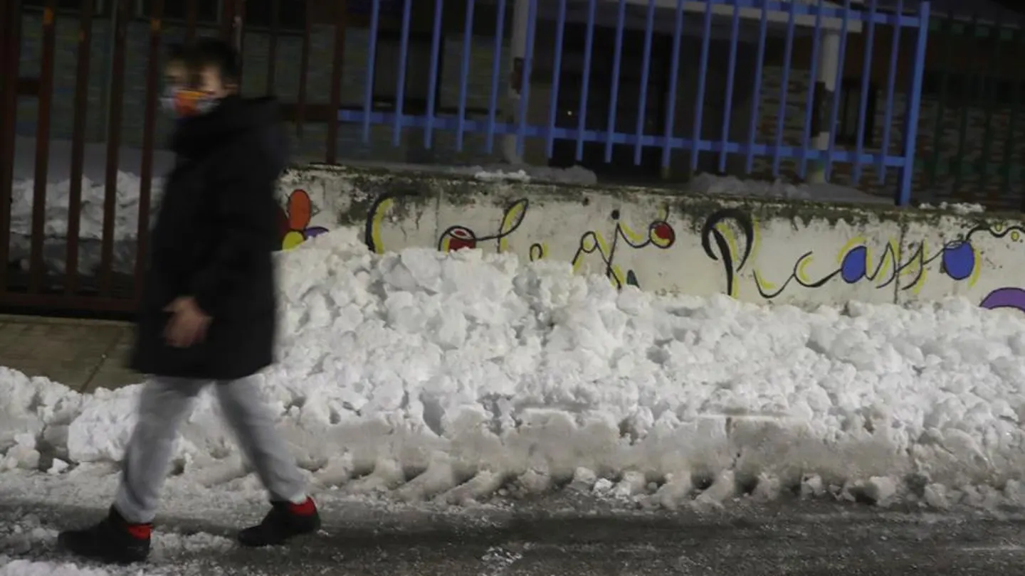 Nieve en un colegio de la Comunidad de Madrid Nieve en un colegio de la Comunidad de Madrid