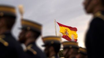 Militares en formación en la Academia General Militar de Zaragoza