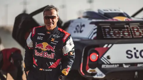 Carlos Sainz, en el Dakar Carlos Sainz, en el Dakar