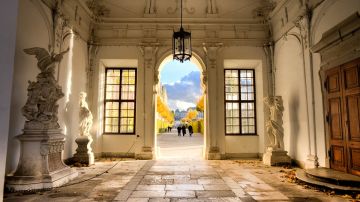 Acceso Palacio Belvedere