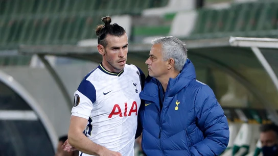 Mourinho, con Bale Mourinho, con Bale