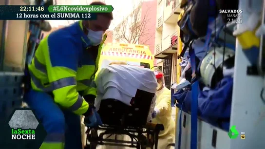 12 horas con el SUMMA 112: la difícil labor de los sanitarios en plena pandemia para atender todas las urgencias 12 horas con el SUMMA 112: la difícil labor de los sanitarios en plena pandemia para atender todas las urgencias