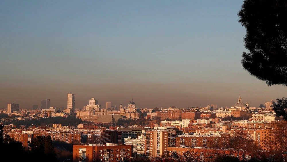 Vista de la boina de contaminación en Madrid 